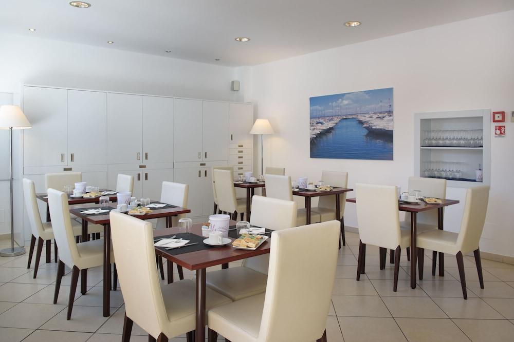 Hotel Ristorante La Marina Mhotelsgroup San Bartolomeo Al Mare Luaran gambar