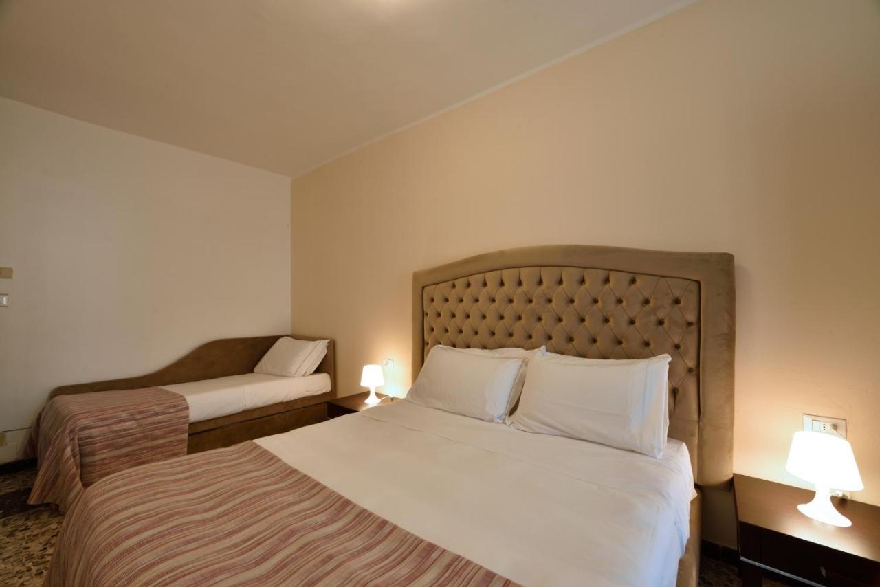 Hotel Ristorante La Marina Mhotelsgroup San Bartolomeo Al Mare Luaran gambar