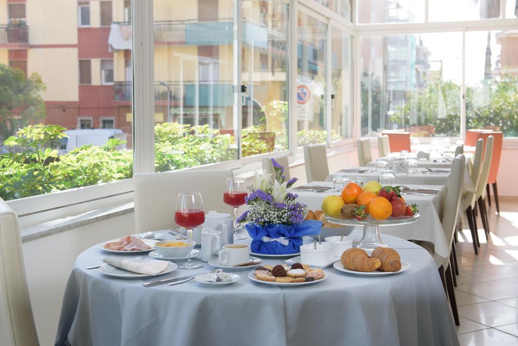 Hotel Ristorante La Marina Mhotelsgroup San Bartolomeo Al Mare Luaran gambar